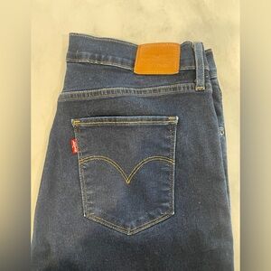 Levi's High Rise Straight Jeans in Deep Blue